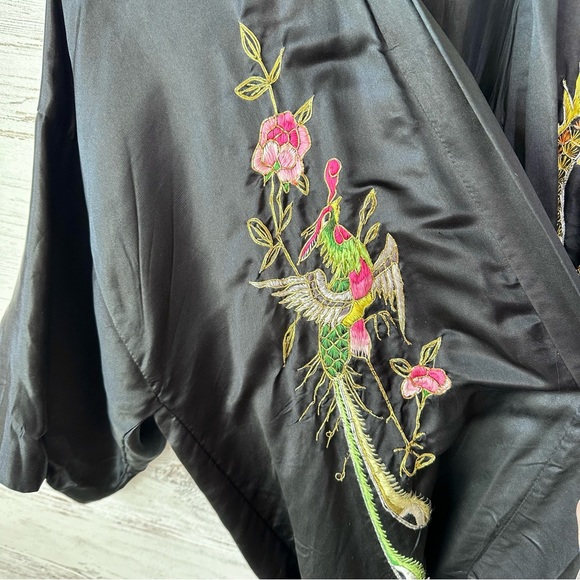 VINTAGE 100% Silk Embroidered Dragon Bird Kimono Robe Unisex - Picture 6 of 16